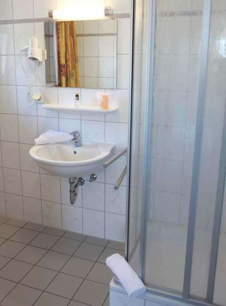 维特鲁酒店 Wölfersheim 外观 照片