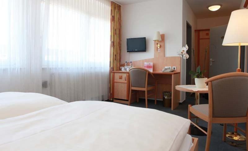 维特鲁酒店 Wölfersheim 客房 照片